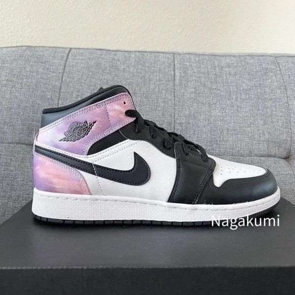 🌸 Nike Air Jordan 1 Mid white black aurora shoes